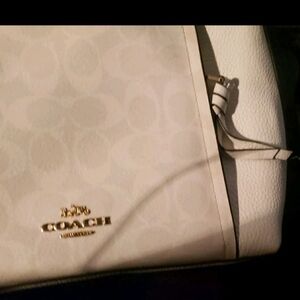 NEW CROSSBODY COACH PURSE